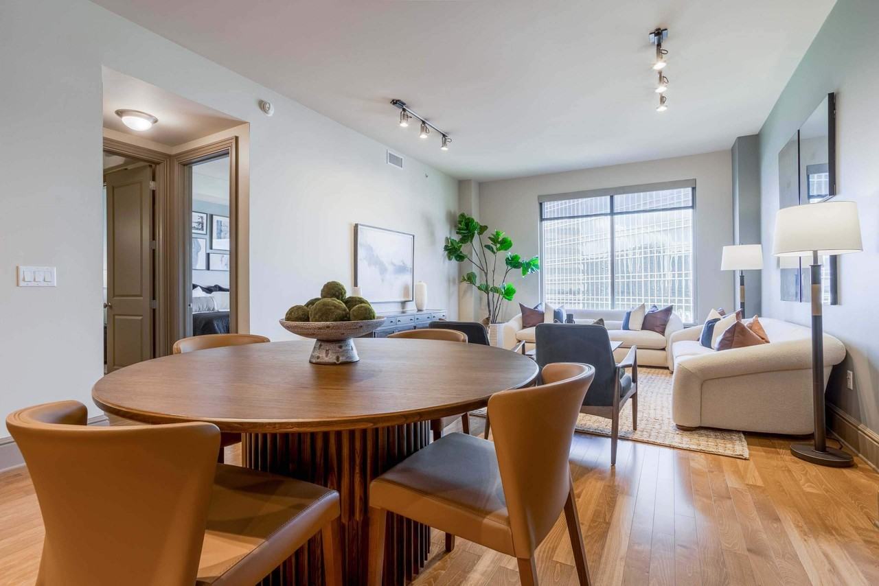 7 Riverway - Photo 6 of 36