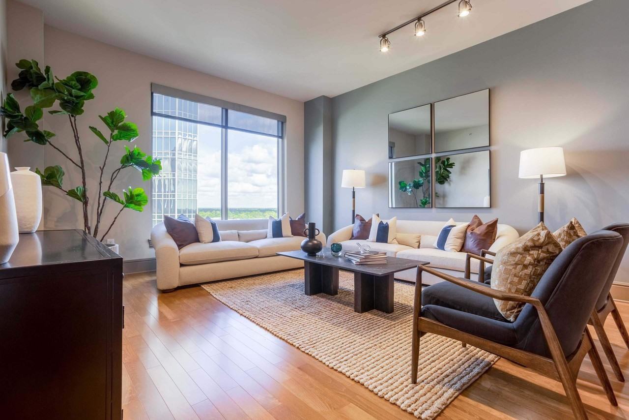 7 Riverway - Photo 7 of 36