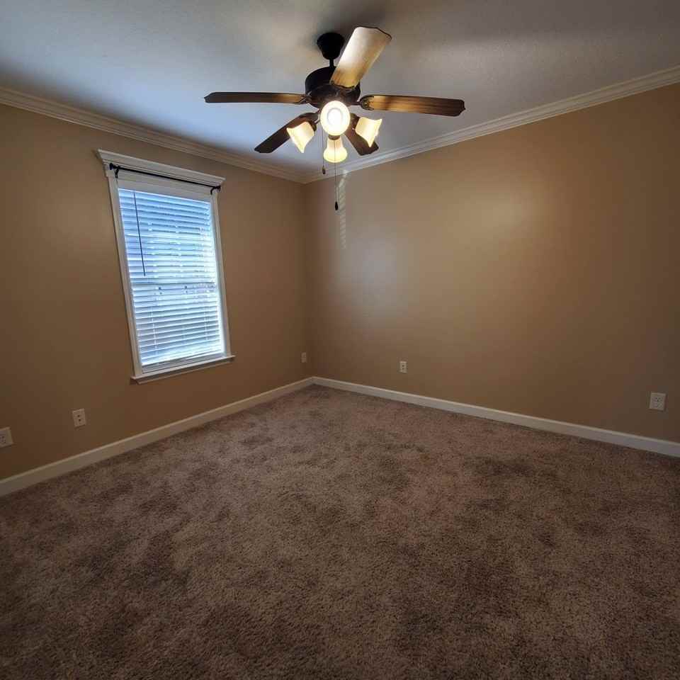 4189 Willow Round Rd - Photo 5 of 11