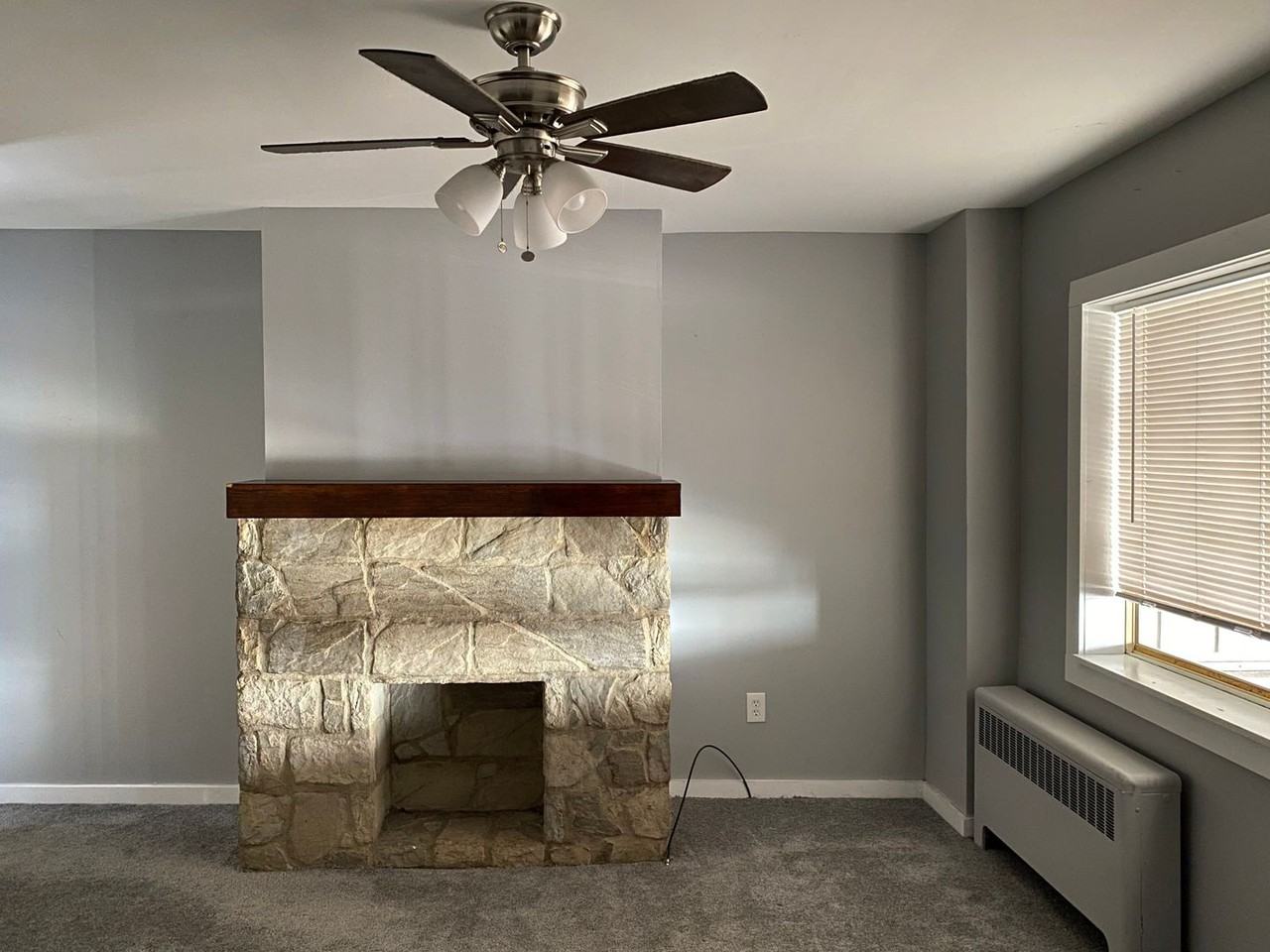 429 Ella Street - Photo 2 of 14