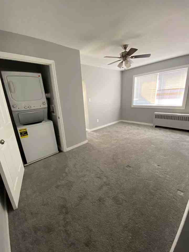 429 Ella Street - Photo 3 of 14