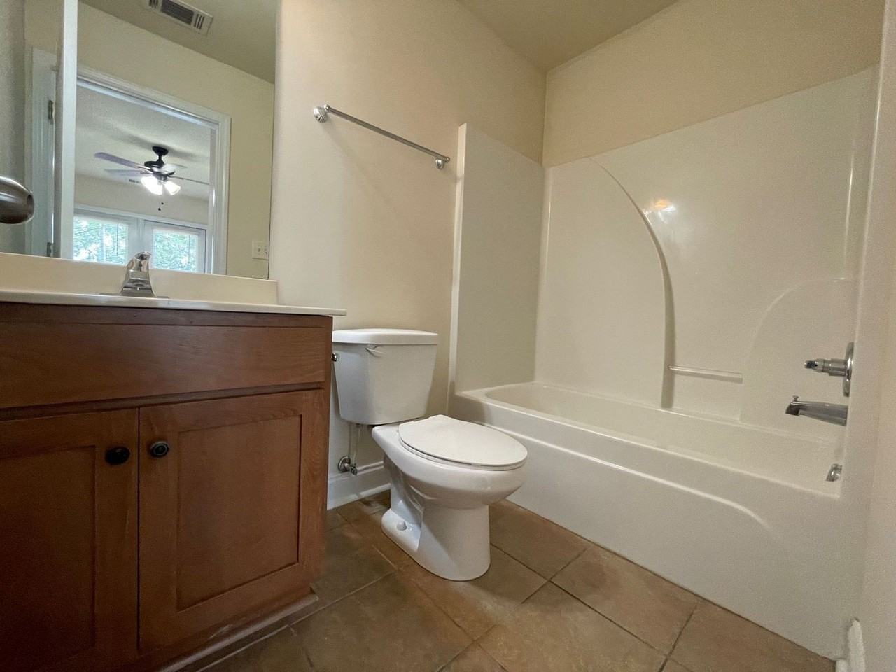 234 Madison Hts - Photo 5 of 13