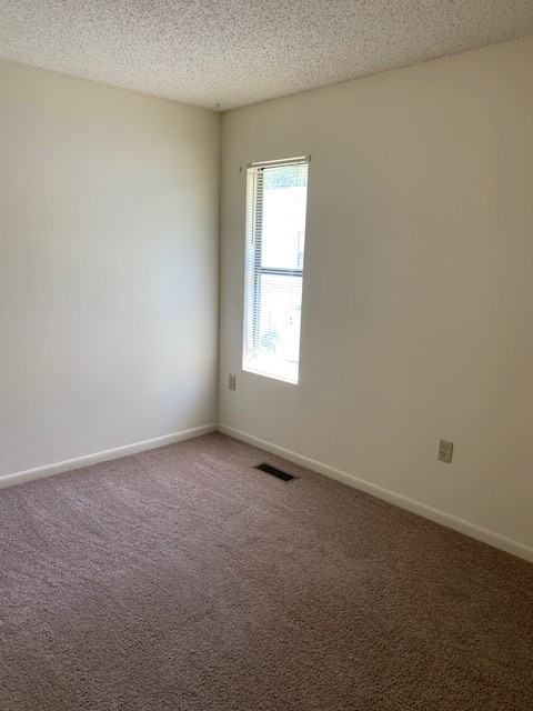 2305 Bemiss Rd - Photo 2 of 5