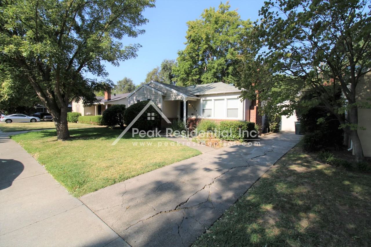 2754 San Luis Ct - Photo 3 of 17