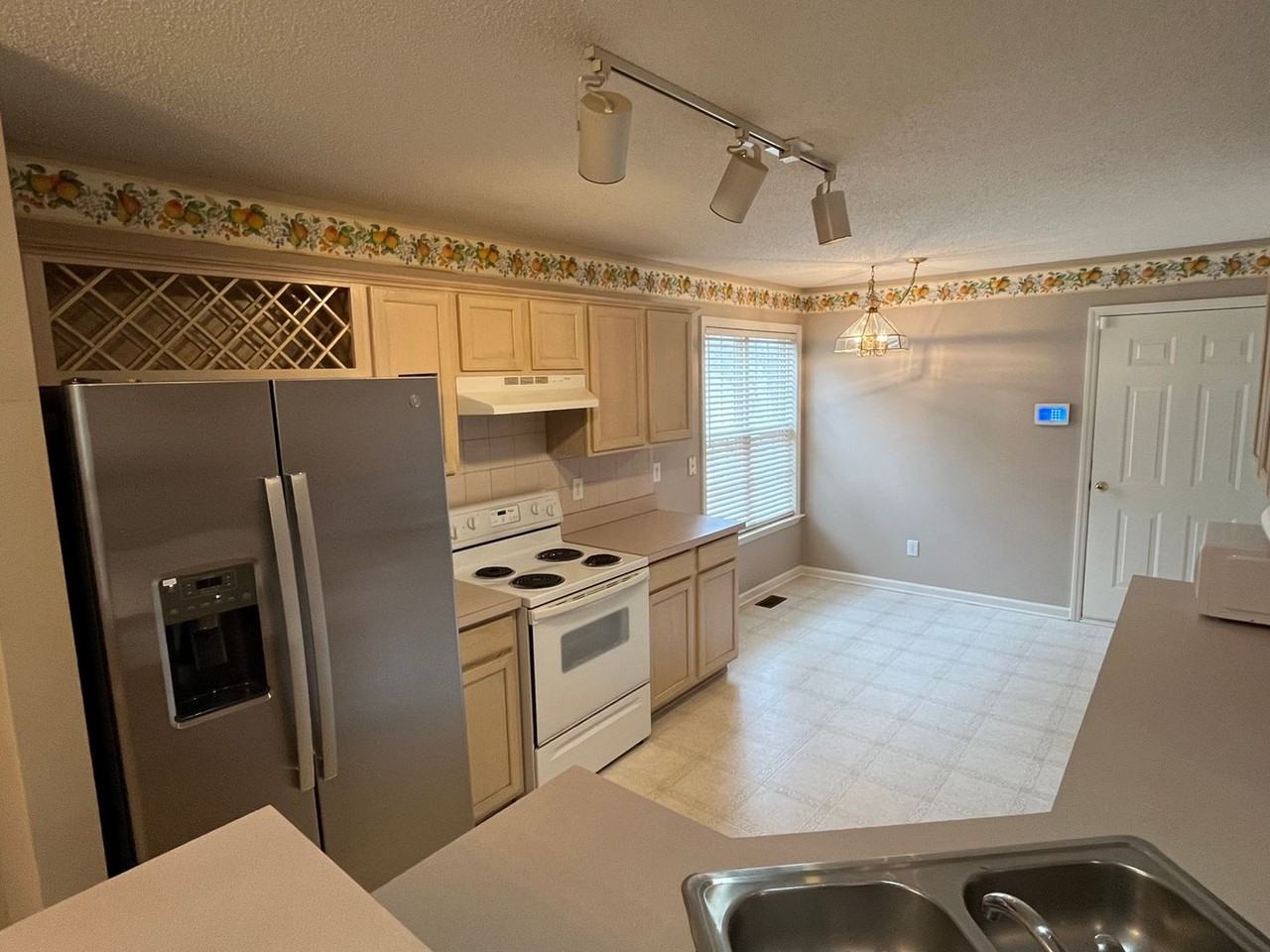 6514 Draebury Ln - Photo 7 of 20