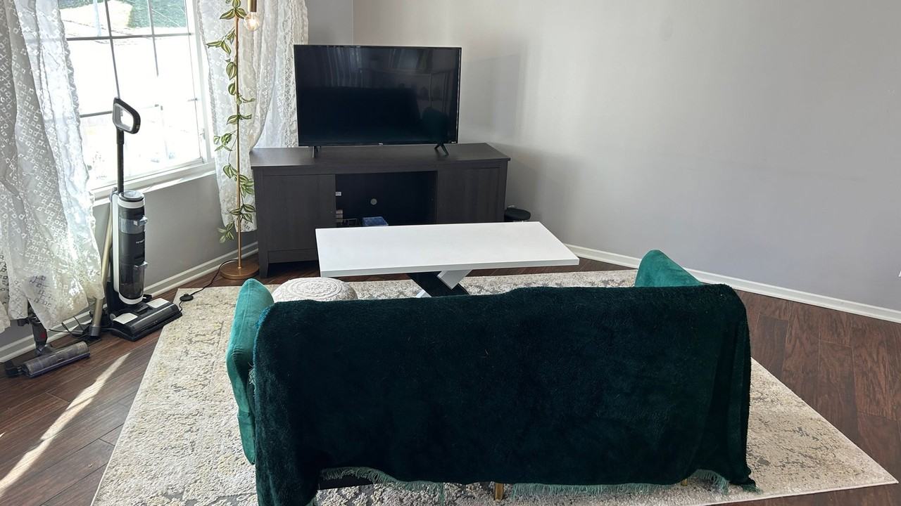 15218 Borman St - Photo 6 of 35