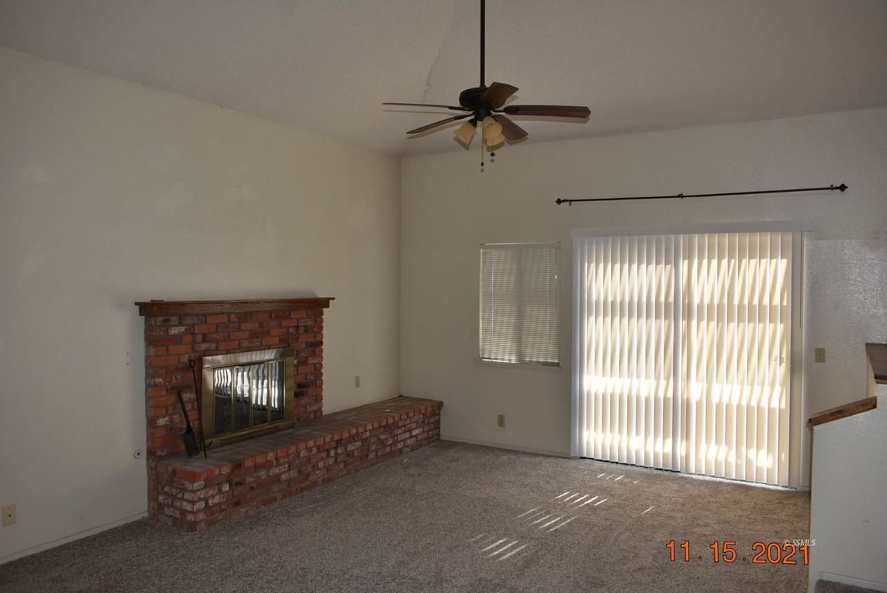 423 Tepatitlan Ct - Photo 4 of 18