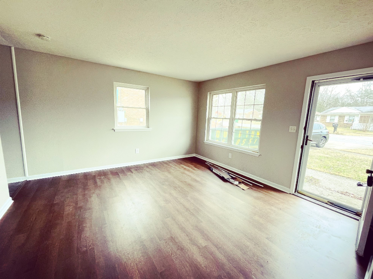 9400 Moonridge Pl - Photo 3 of 14