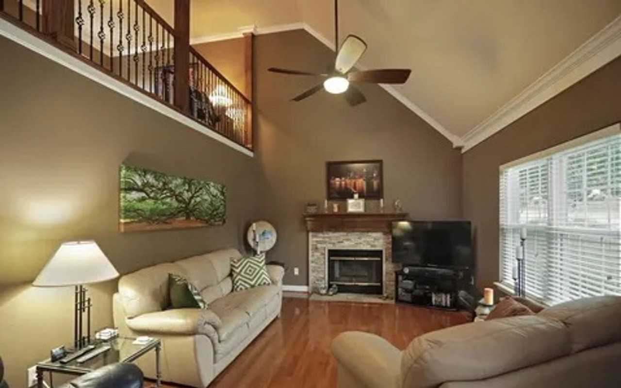 4701 Shenandoah Dr - Photo 5 of 39