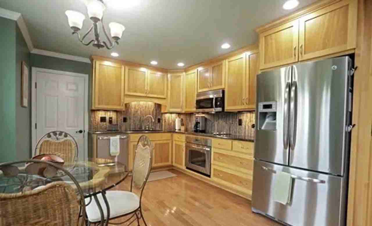 4701 Shenandoah Dr - Photo 7 of 39