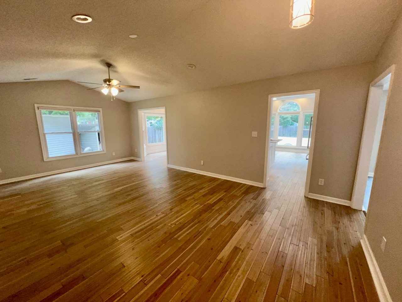 412 Oxburgh Pl - Photo 2 of 12