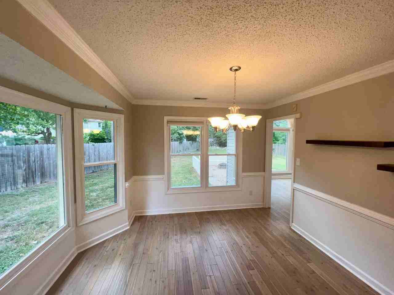 412 Oxburgh Pl - Photo 3 of 12