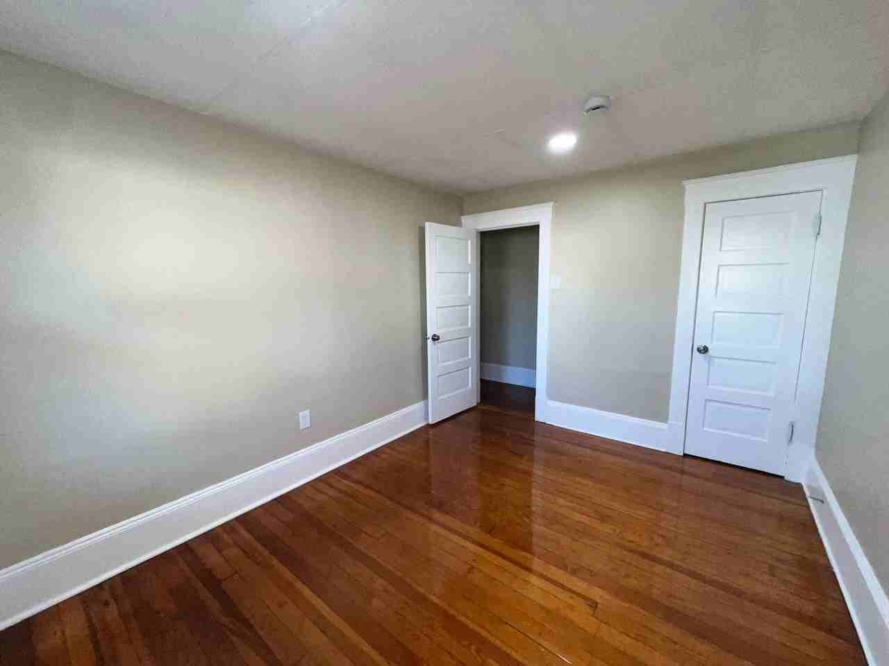 31 Brown St - Photo 2 of 14