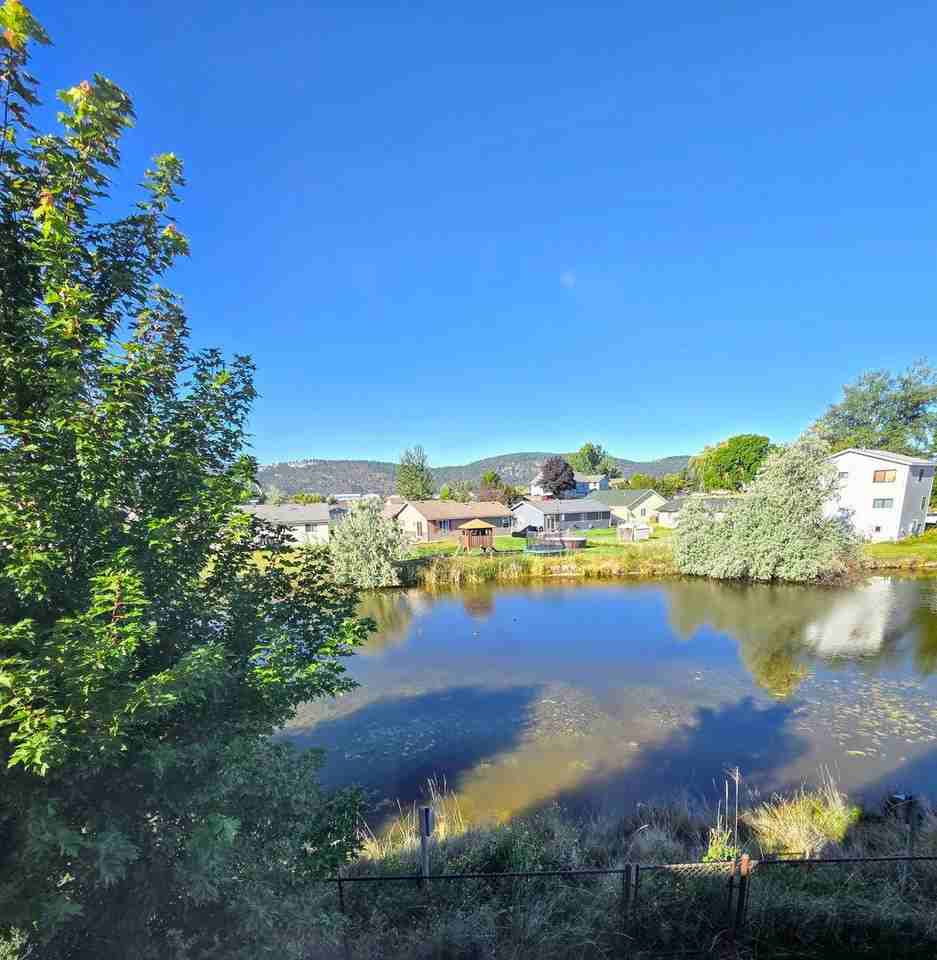 40 Muskrat Dr - Photo 2 of 14