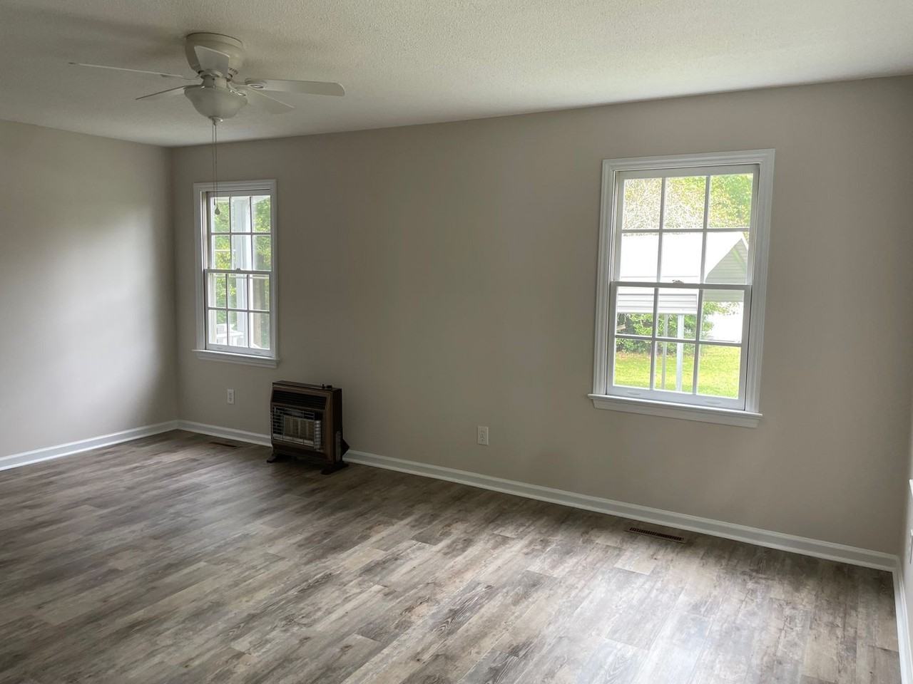 1779 Cedar Rock Mountain Rd - Photo 3 of 19