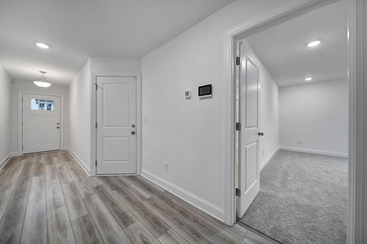 9220 Walnut Hill Rd Nw - Photo 2 of 33