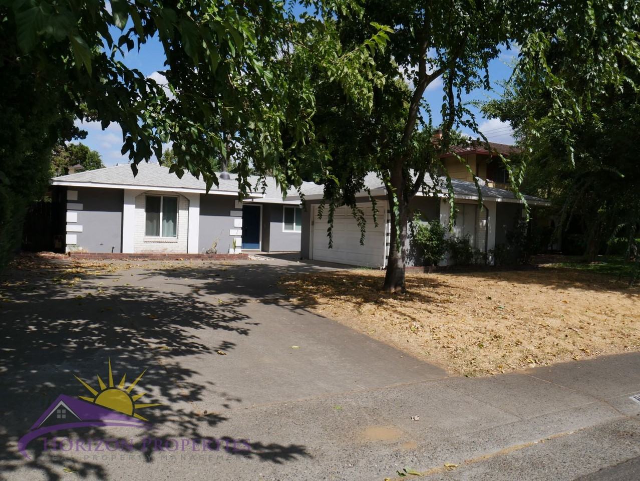 8981 La Riviera Dr - Photo 2 of 29