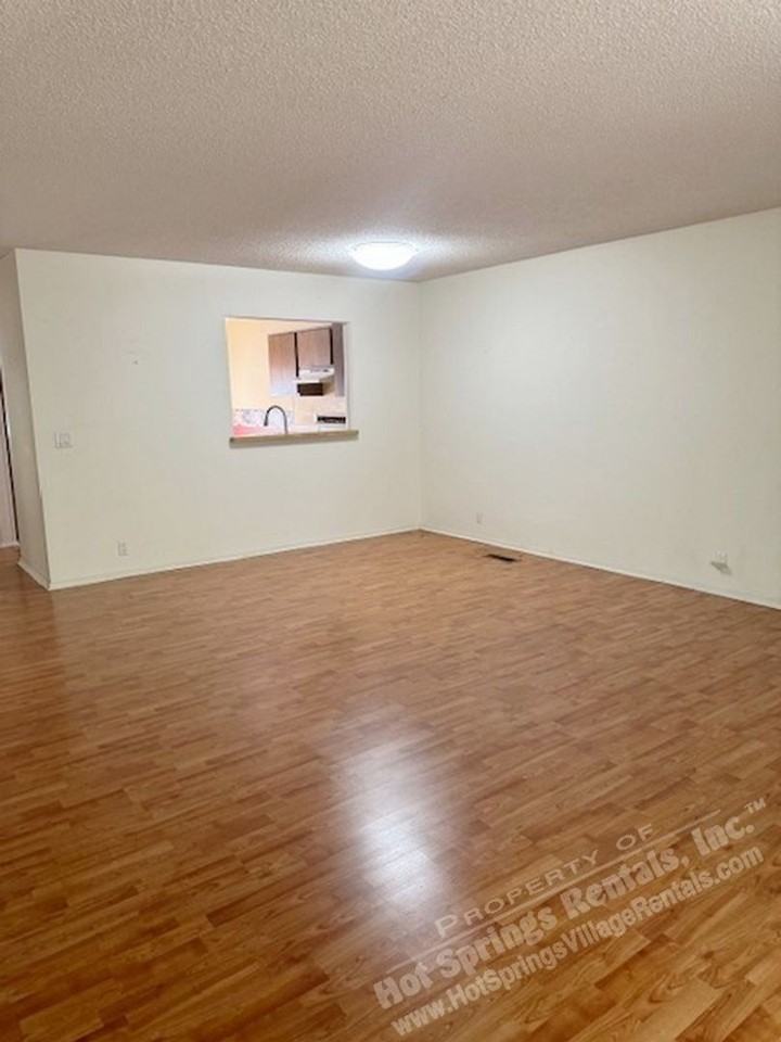 4 Lonjeta Ln - Photo 2 of 16