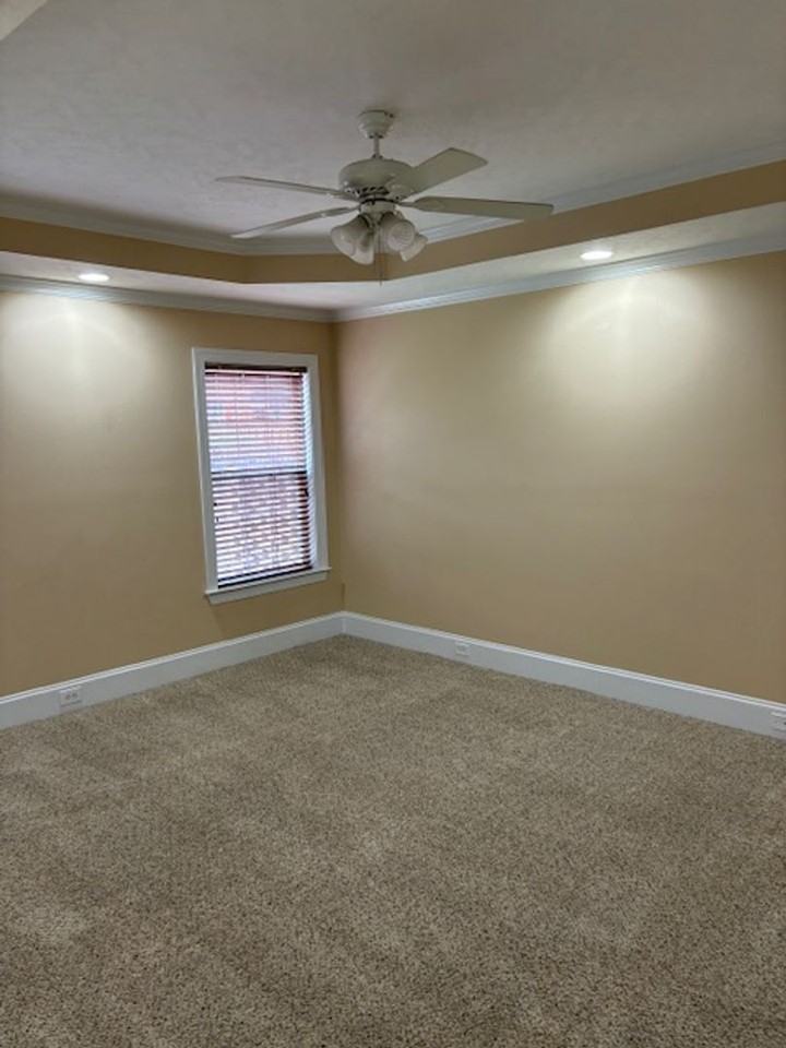 131 Coach Ln - Photo 7 of 16