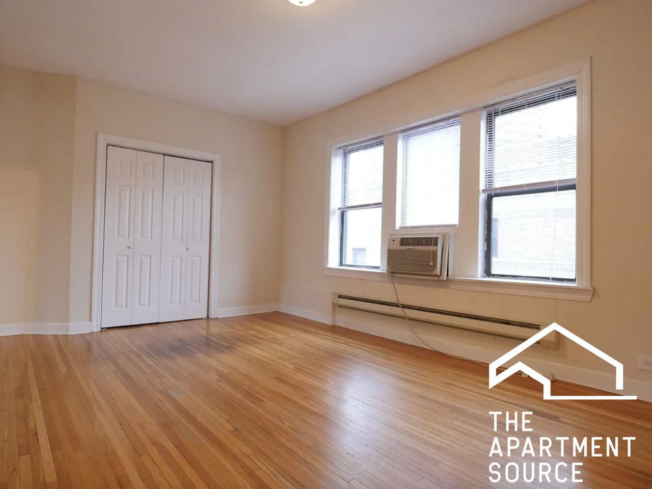 3720 North Pine Grove Avenue #W2 - Photo 4 of 10