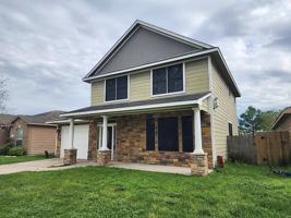 featured image of 2318 Tracy Ln #1