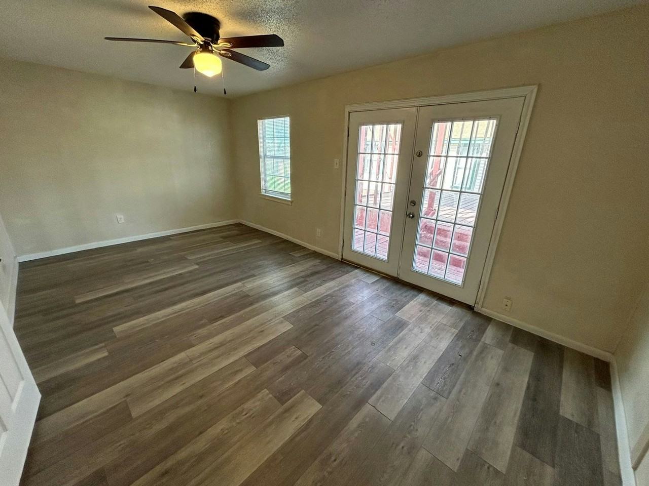 4631 Argonne Drive, Unit 1 - Photo 2 of 3