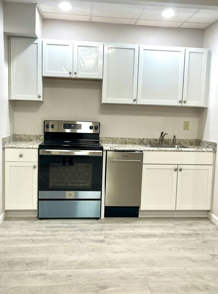 1491 East Maiden Street, Unit 5 - Photo 2 of 8