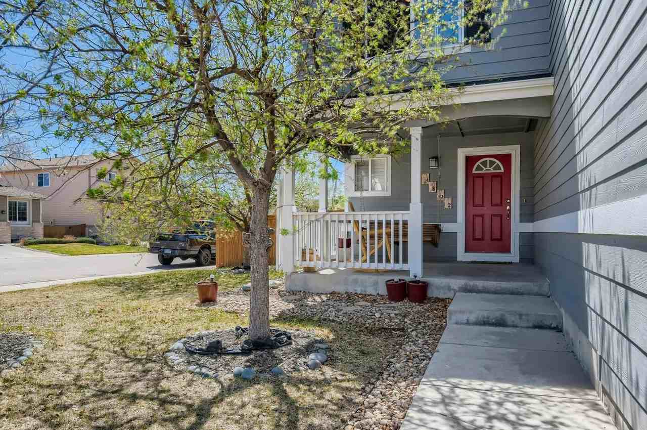 3892 Aldenbridge Cir - Photo 4 of 27