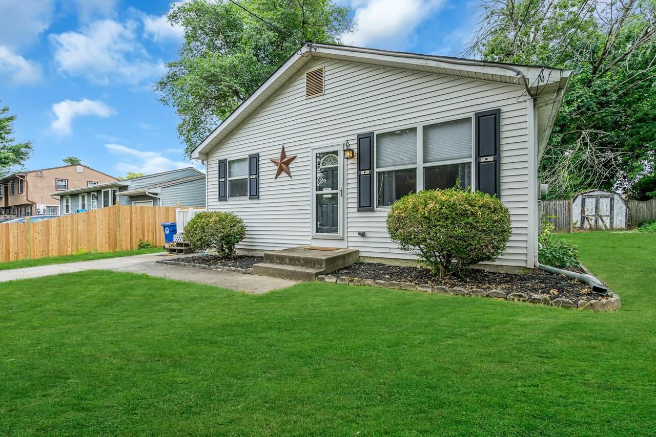 178 Morris Ave - Photo 2 of 24