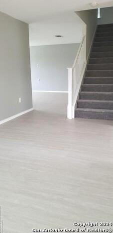 105 Hinge Chase - Photo 2 of 16