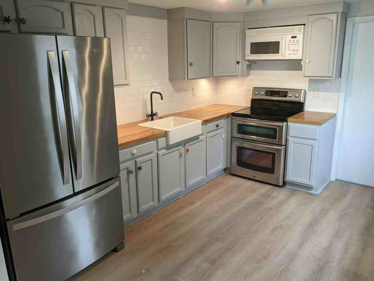3912 Marlborough Pl - Photo 3 of 6