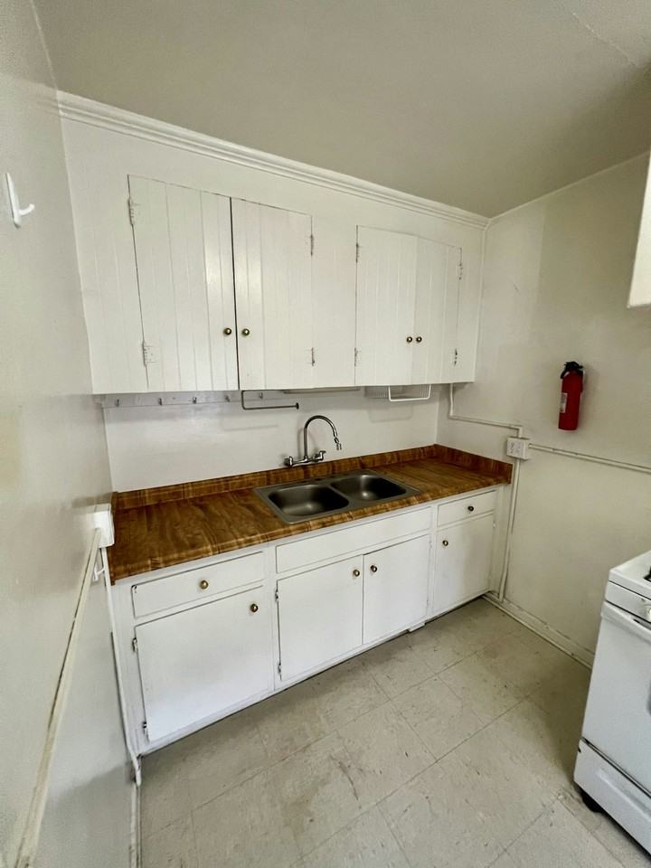 4292 Mission Inn Avenue, Unit 4296 - Photo 4 of 5