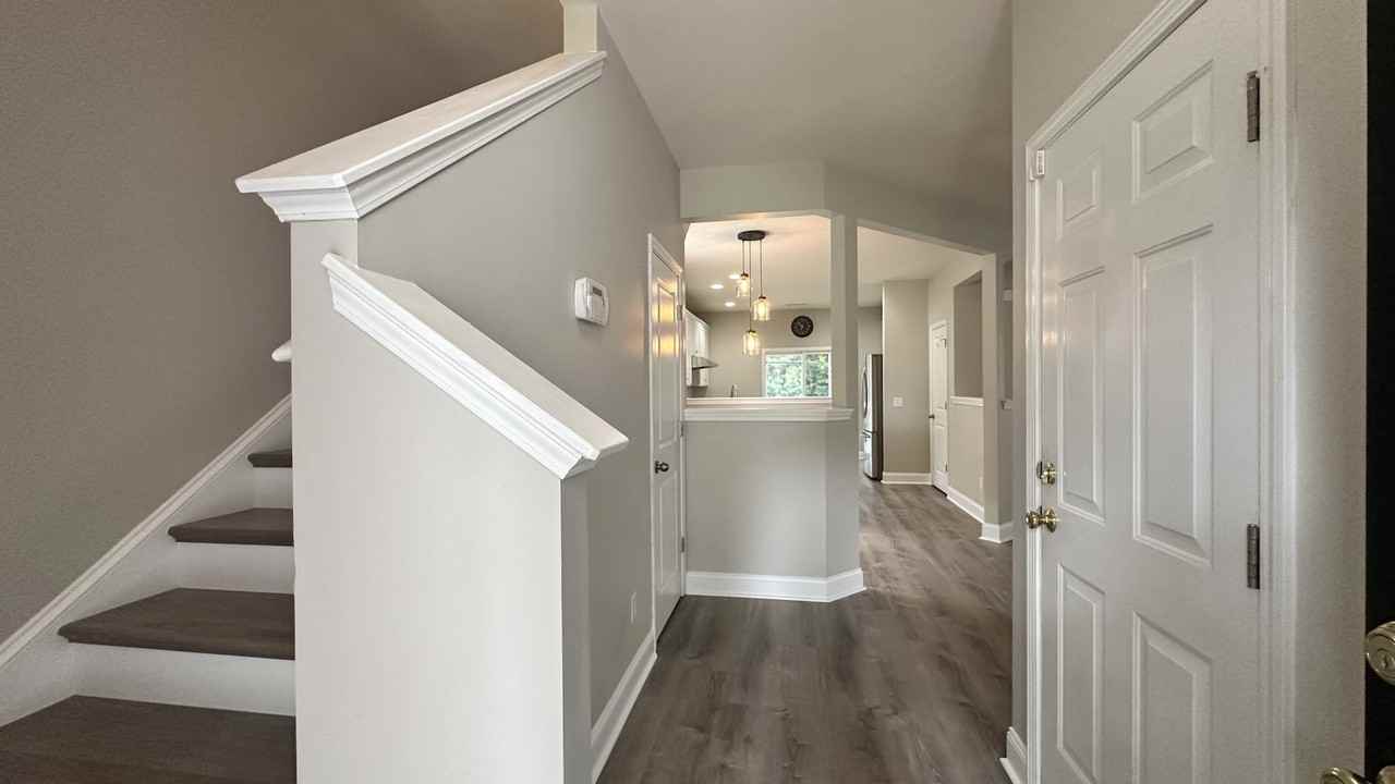 4826 Hawkins Drive - Photo 3 of 27