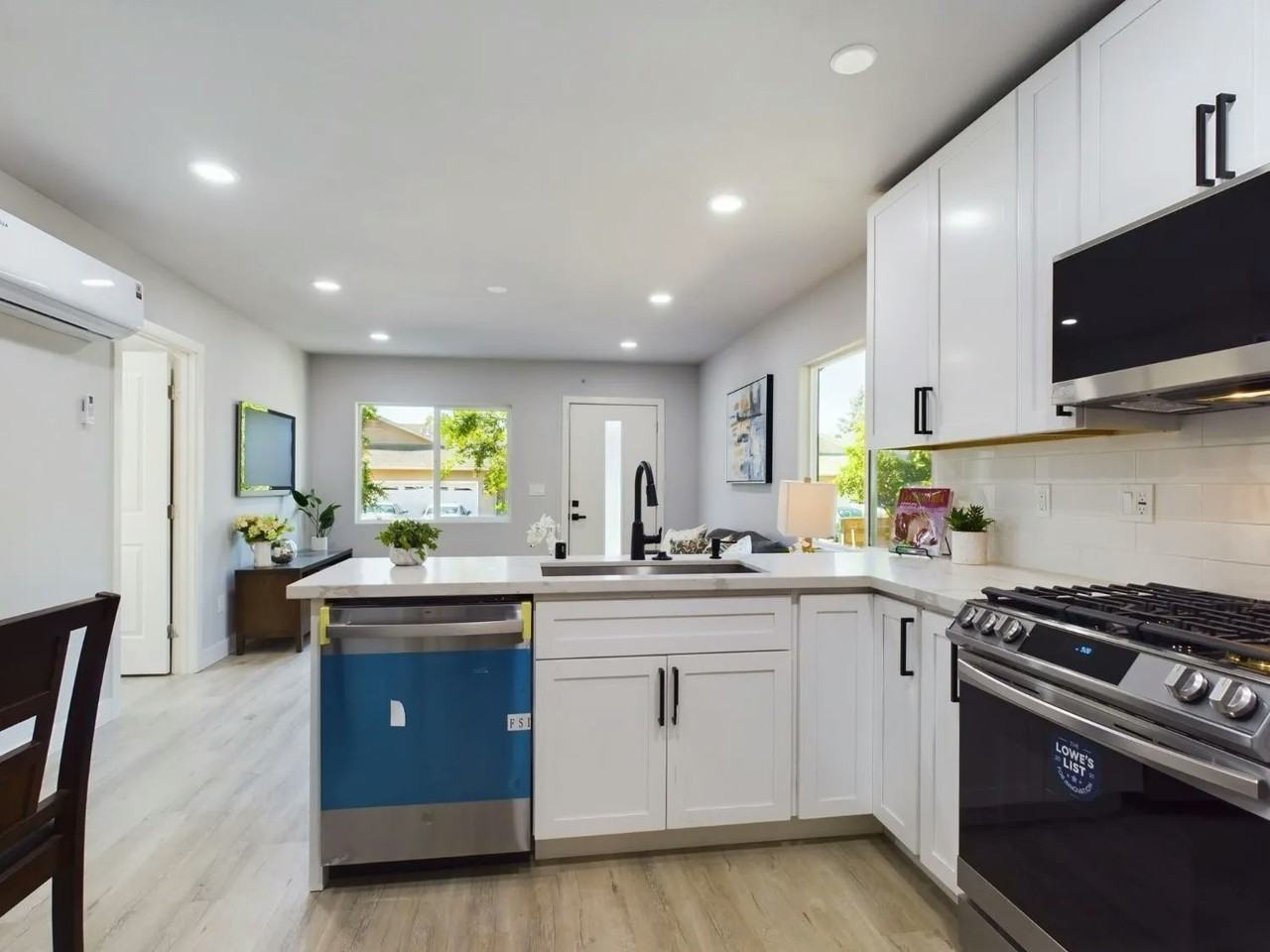430 5th St, Unit A - Photo 2 of 12