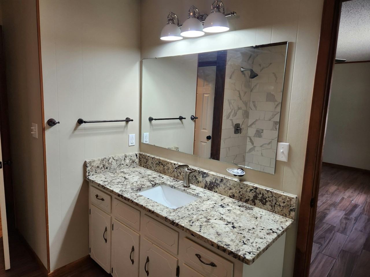 510 Arkansas - Photo 2 of 7