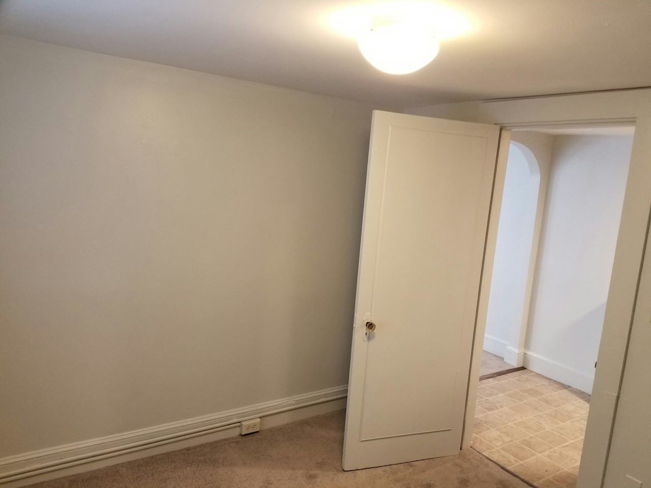 7 1/2 Fletcher Street - Photo 7 of 12