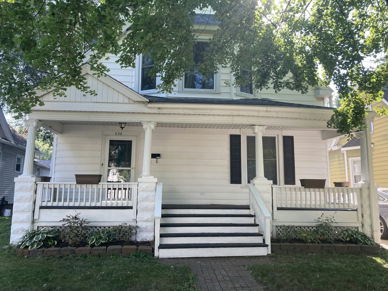 836 S English Ave - Photo 2 of 18