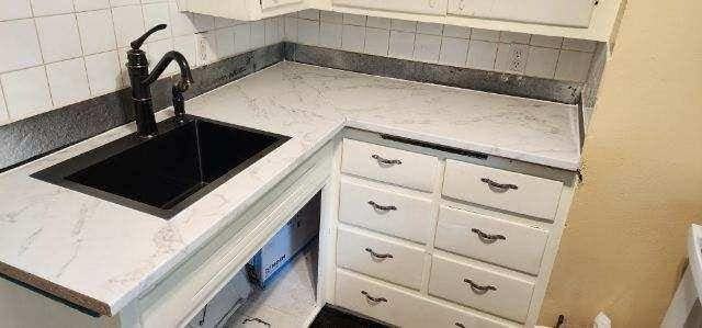 1012 North Walnut Street, Unit B - 1 Bed, 1 Bath - Photo 4 of 5