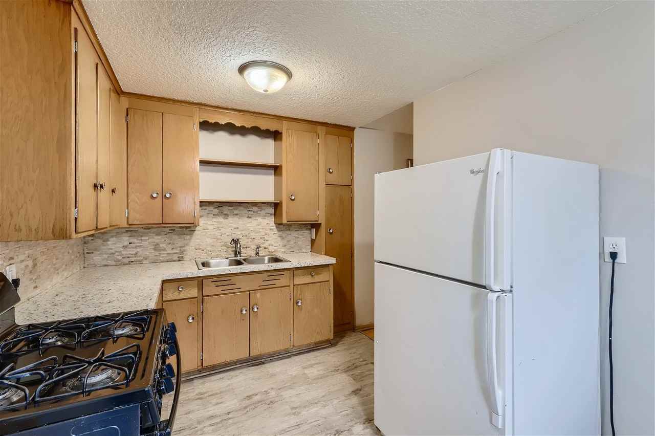 3921 Lyndale Ave N #3923 - Photo 2 of 12