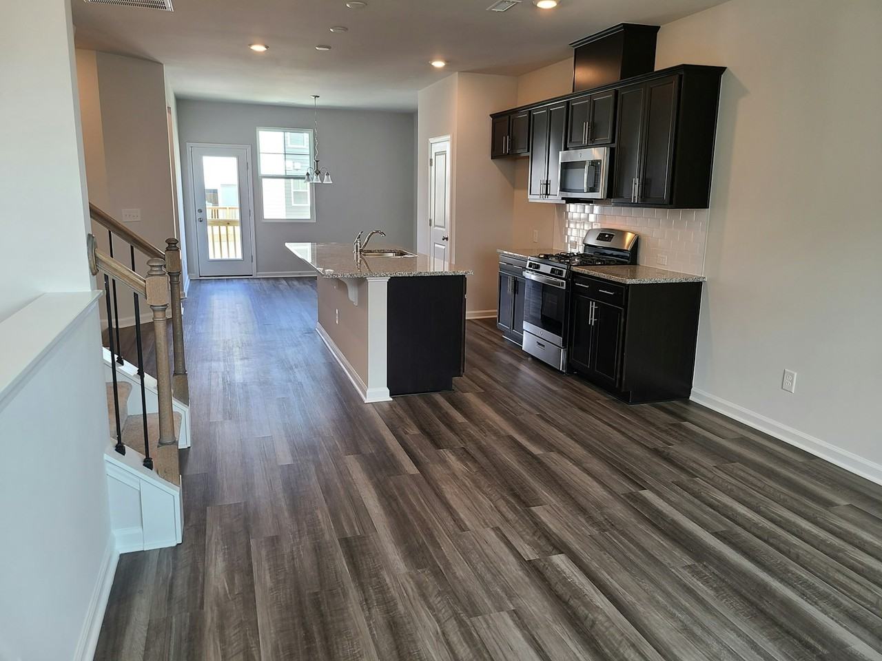 5916 Kayton Street - Photo 4 of 29