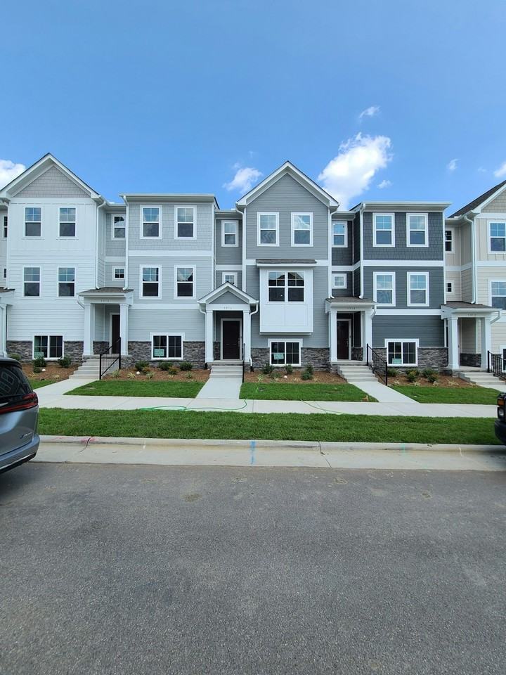 5916 Kayton Street - Photo 3 of 29