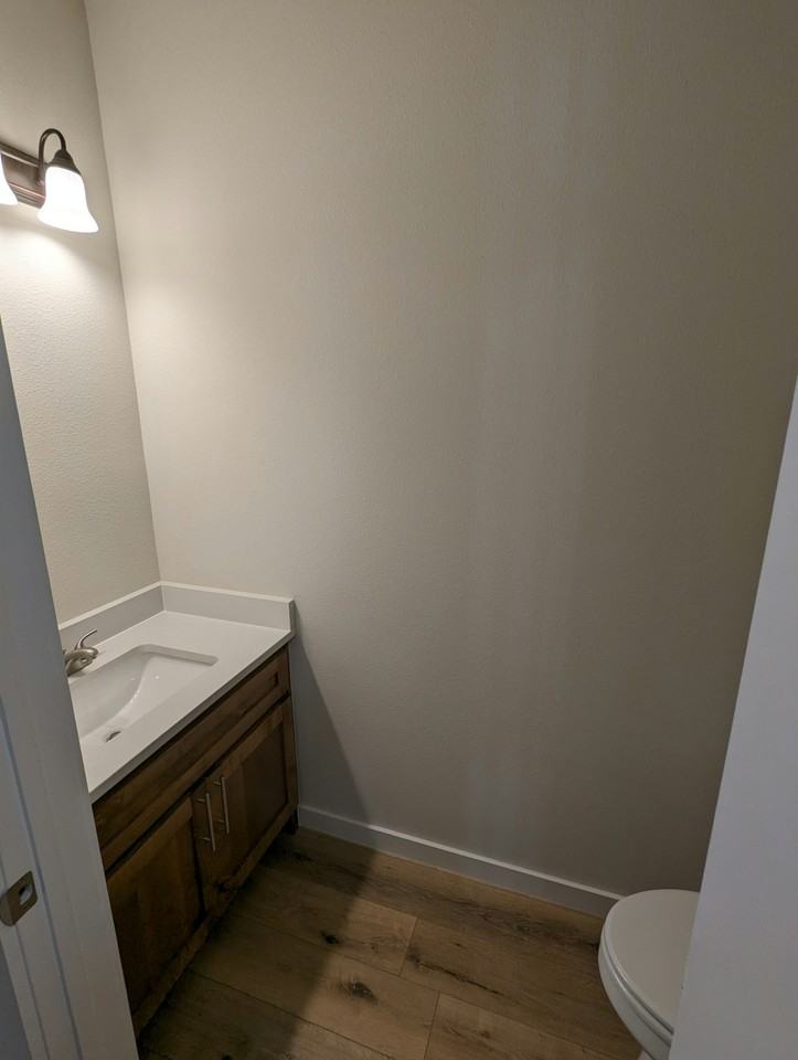 137 South Bluff Avenue - Photo 7 of 16