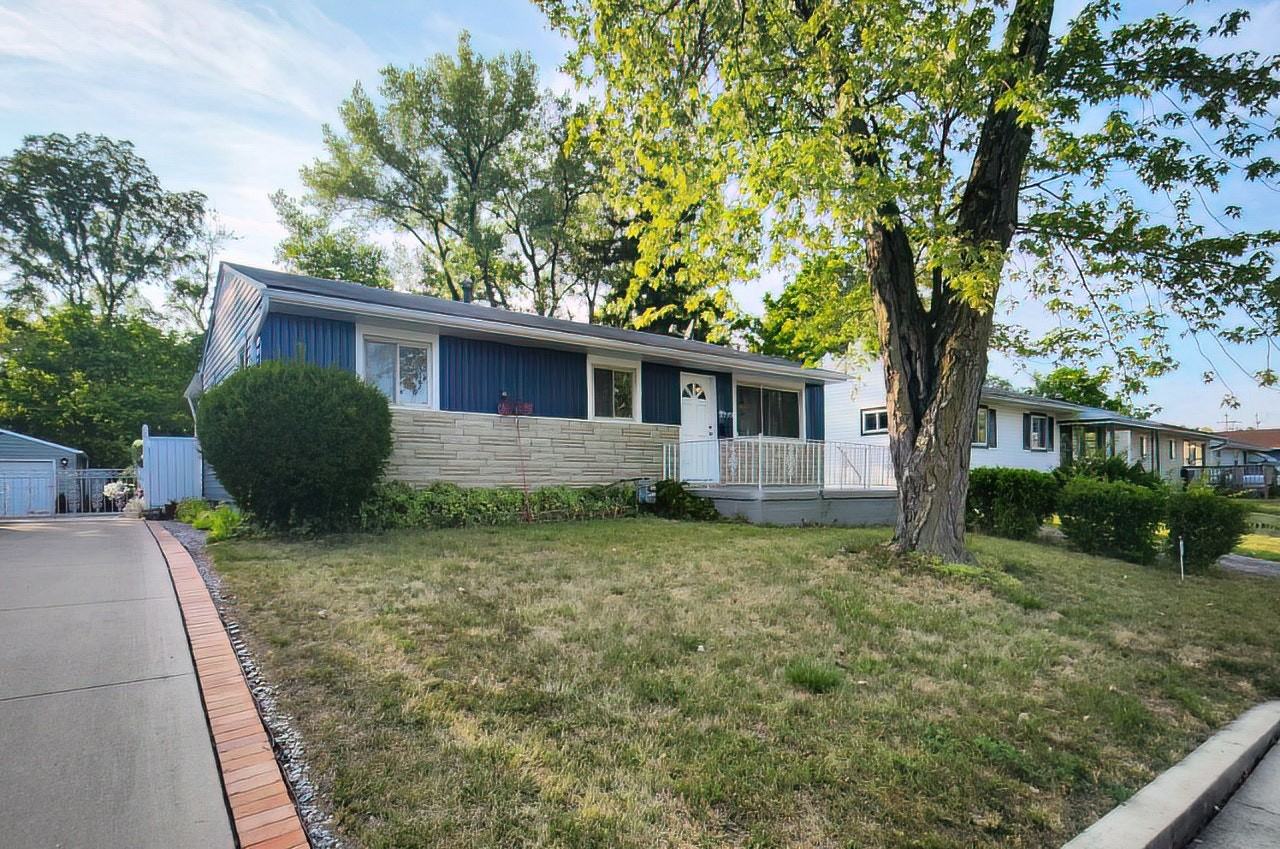 2193 Bancroft Street - Photo 2 of 18