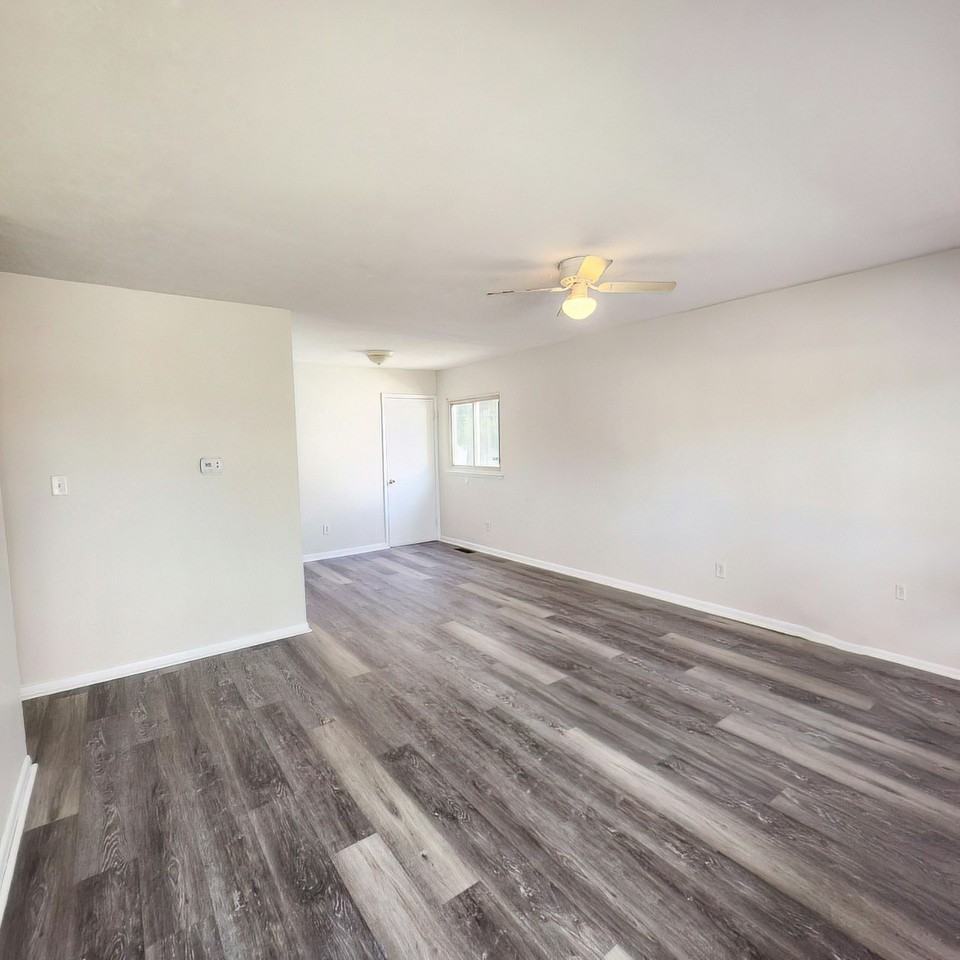 2193 Bancroft Street - Photo 3 of 18