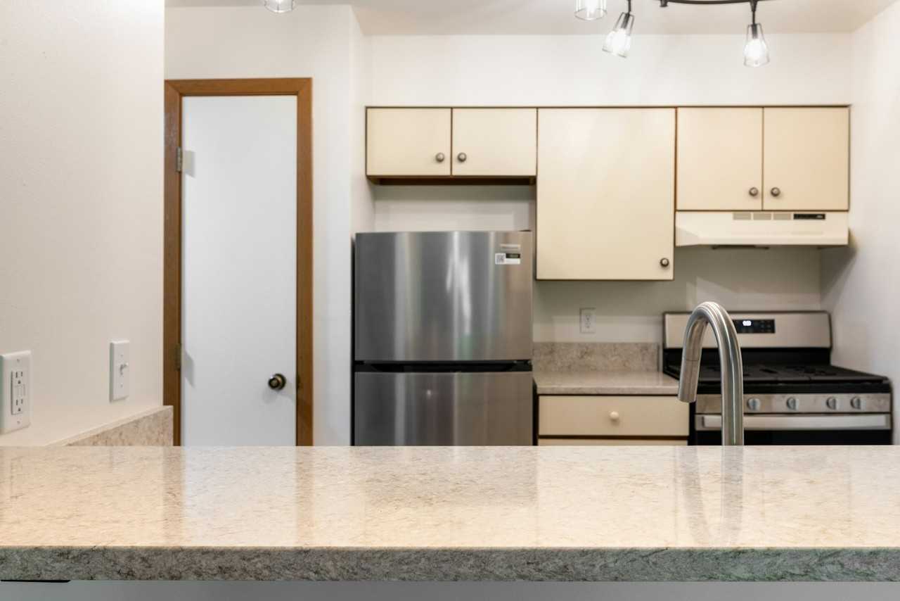 1039 South Sunny Vale Lane, Unit C - Photo 4 of 25