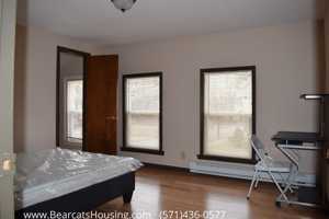 featured image of 100 Walnut St