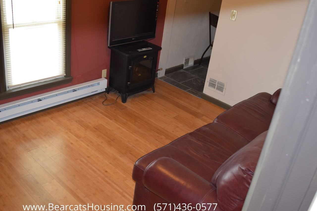 100 Walnut - Photo 6 of 18