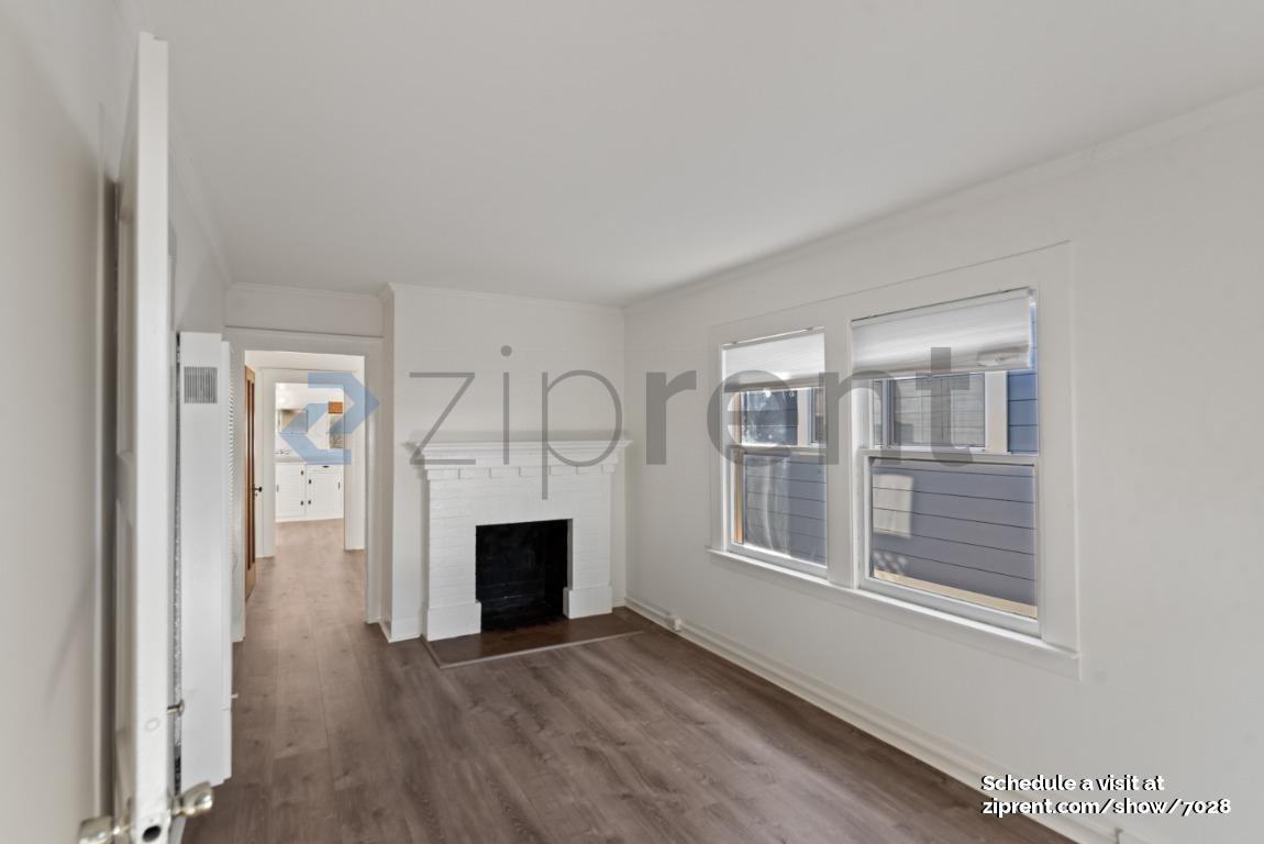123 Bloomfield Rd - Photo 4 of 23