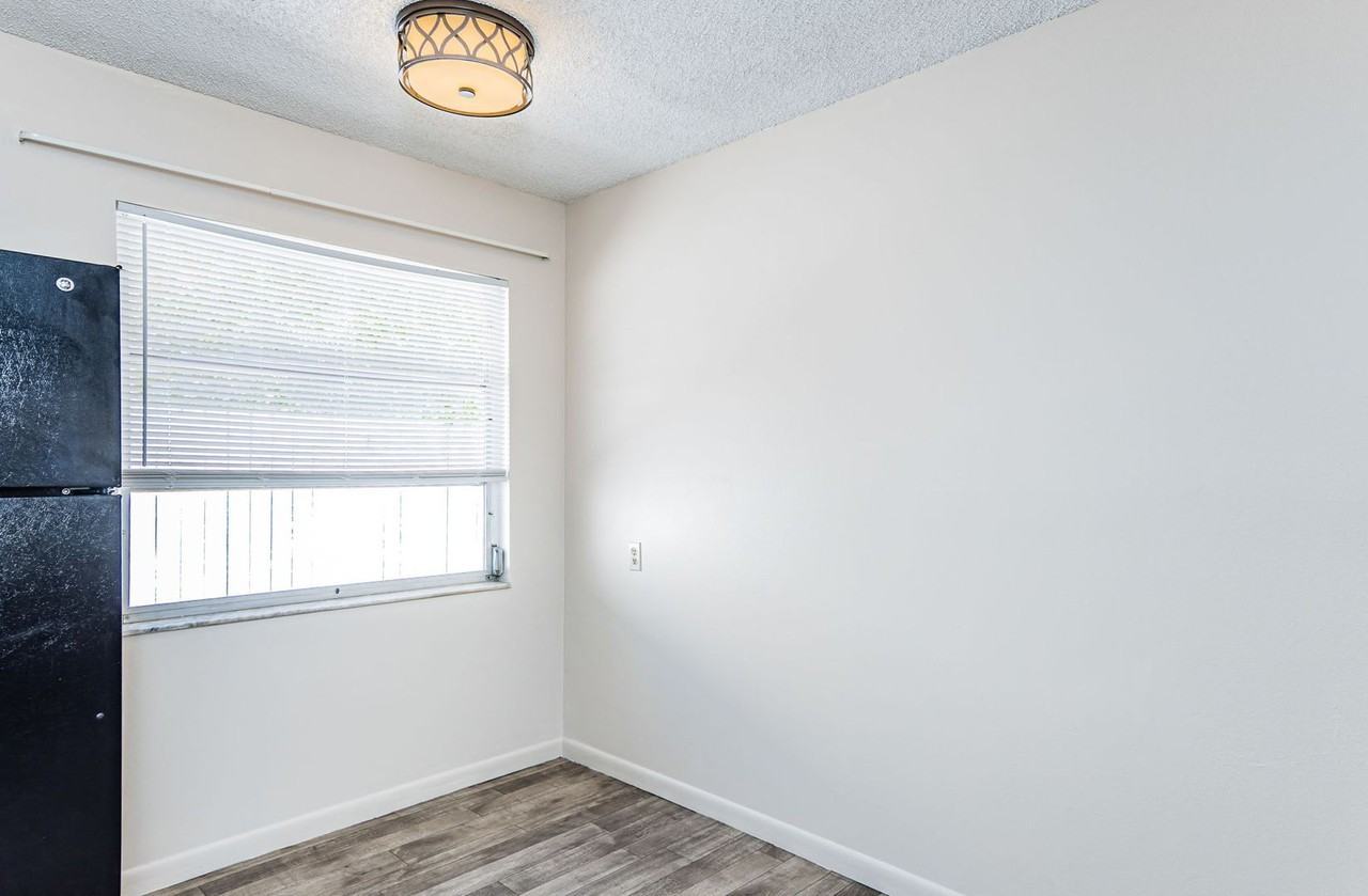 3025 54th St S #4 - Photo 7 of 20