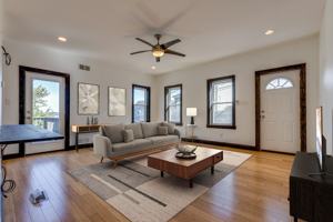 featured image of 200 Saint Thomas St